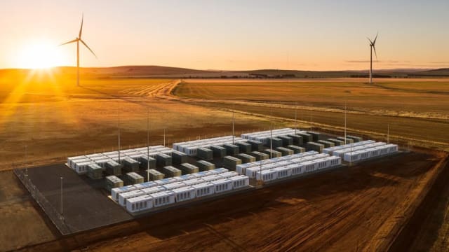 The Tesla battery was built alongside Hornsdale wind farm in Australia and is the largest Lithium ion battery in the world by a factor of 3. (Image Courtesy of Teslarati.)