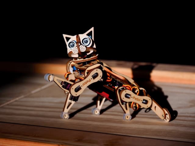 Nybble is the first product of OpenCat, an open-source project that has been garnering a lot of enthusiasm on Hackster.io. (Image courtesy of Petoi.)