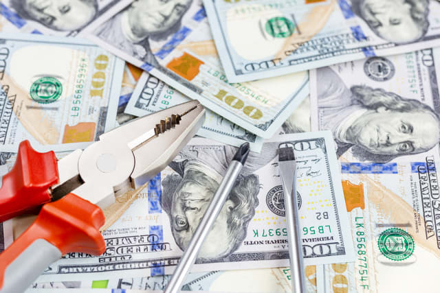 There’s money in service, repair and maintenance. OEMs can use PLM, IoT, digital twins and bills of information to exploit revenue opportunities after an initial sale.