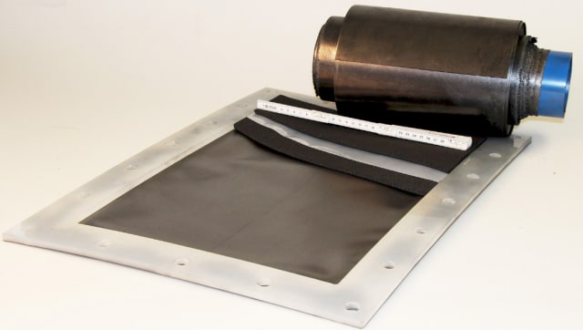 Bipolar plate and 2500 cm2 redox flow cell (Image courtesy of Fraunhofer UMSICHT )