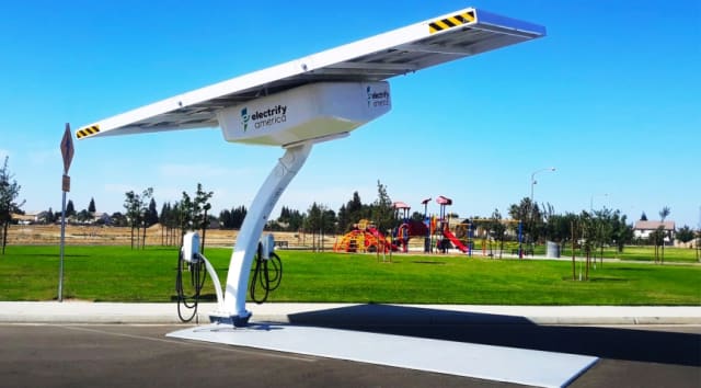 Eight new solar-powered free EV charging stations recently opened in Fresno County, Calif. The stations are able to operate at night and during inclement weather. (Image courtesy of Electrify America.)