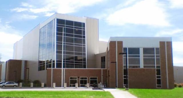 The former Gannet printing plant in Johnson City, N.Y., was purchased by Southern Tier Hemp. It will serve as the company’s headquarters and will be the largest industrial hemp facility in the state. (Image courtesy of CREXi.)