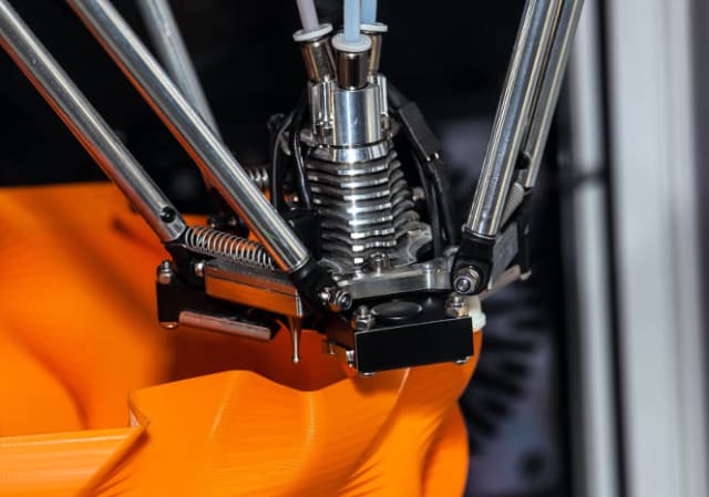 DesignSpark 3D-print slicing in action. (Image courtesy of RS.)