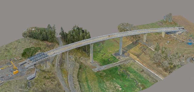 A predetermined flight path makes sure the drone will get enough data for a 3D model to allow for a safe and complete bridge inspection. (Image courtesy of Drone Harmony.)
