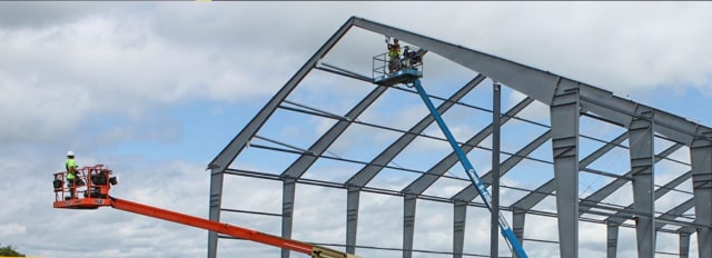 Installing a Legacy Building. (Image courtesy of Legacy Building Solutions)