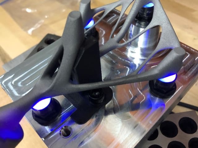 “Cobra” hip surgery locator device. (Image courtesy Renishaw.)