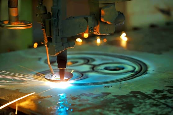 Laser Cutting vs Plasma Cutting—Cutting Options Compared