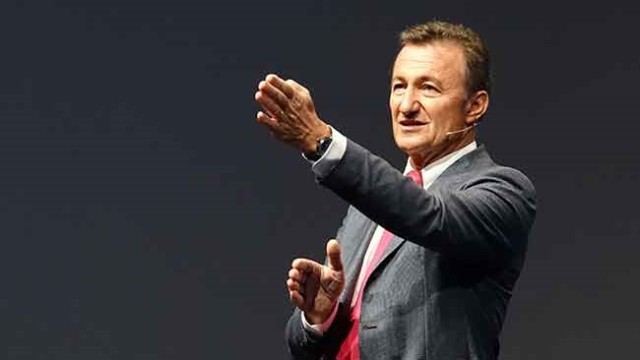 Bernard Charlès’ company is building the 3DEXPERIENCE platform in order to create and interact with the digital twin. (Image courtesy of the author.)