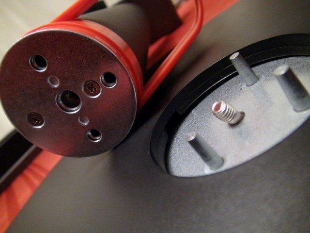 The base screws together firmly and tightly without the need for tools. (Image courtesy of the author.)