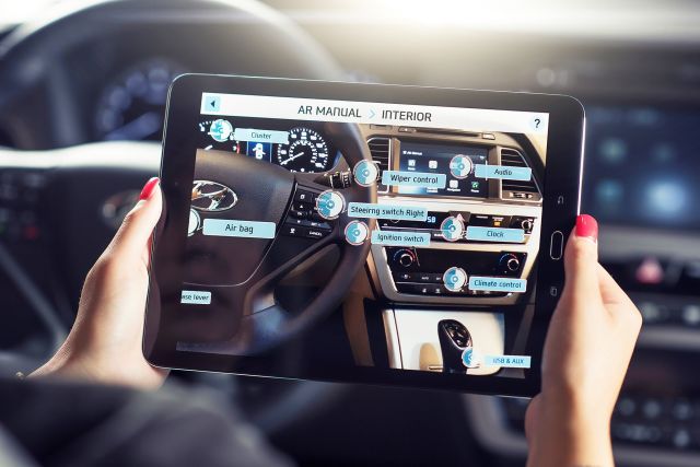 Hyundai's augmented reality owners's manual app. (Image courtesy Hyundai.)