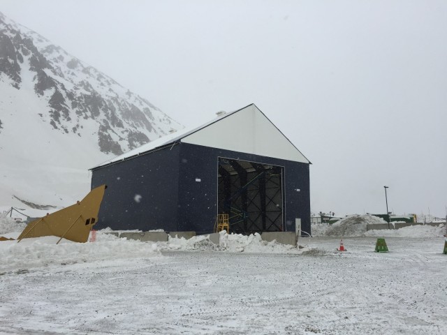 Los Bronces mining structure in the Andes mountains, Chile. (Image courtesy Legacy Building Solutions.)