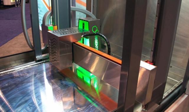 The thermal welding printhead developed by Cosine Additive and Essentium Materials.