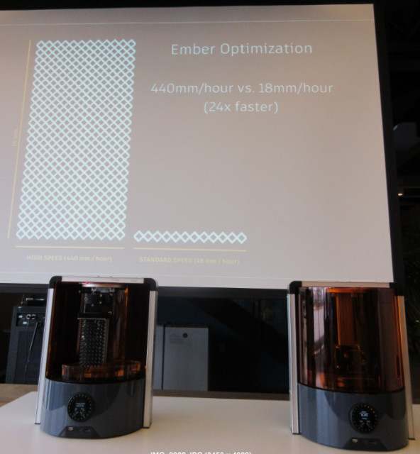 The optimized ember printed at a speed of 440mm/hr. versus the 18mm/hr. of its slower counterpart. (Image courtesy of Roopinder Tara.)