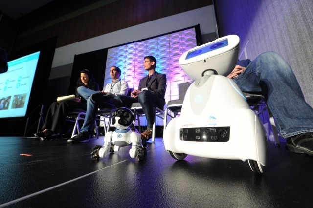 A few 2015 RoboBusiness Conference attendees and speakers. (Image courtesy of RoboBusiness.)
