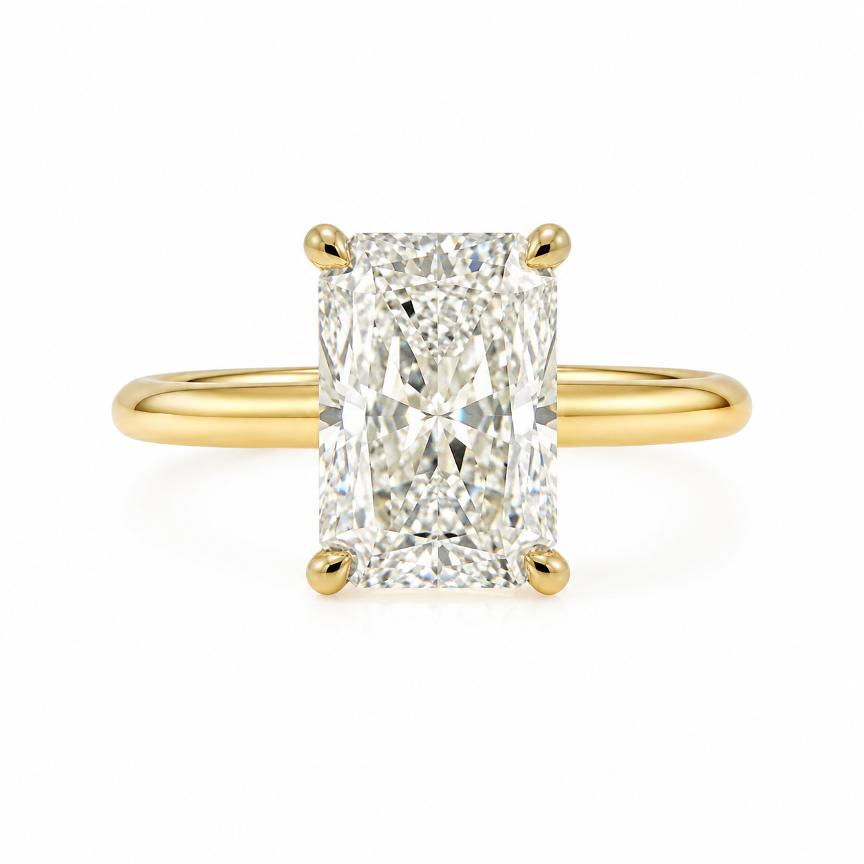 4ct radiant cut diamond engagement ring with 18k gold