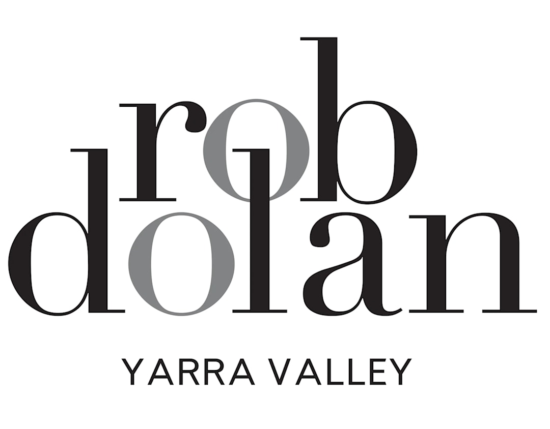 Rob Dolan Logo