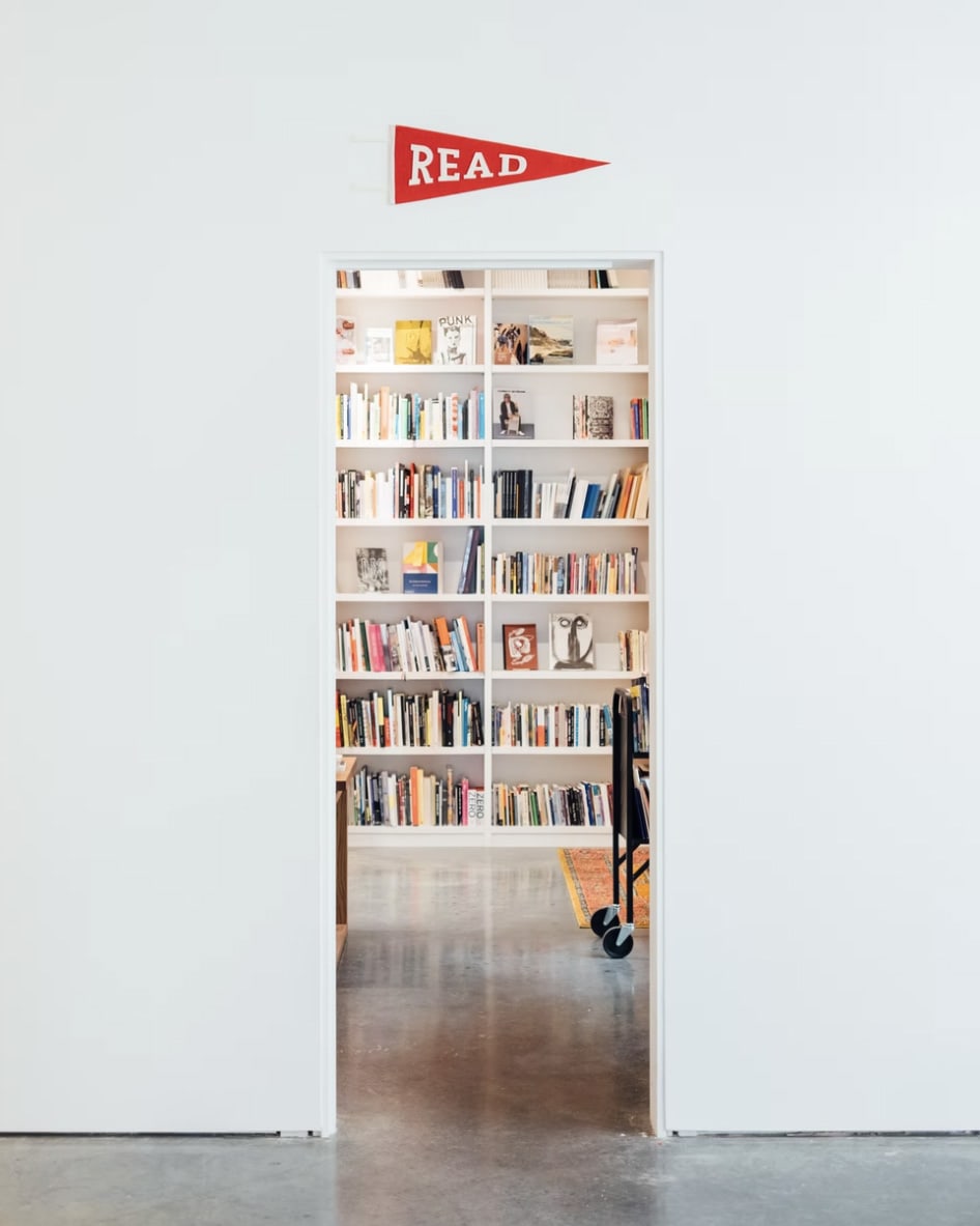 Read books Read books