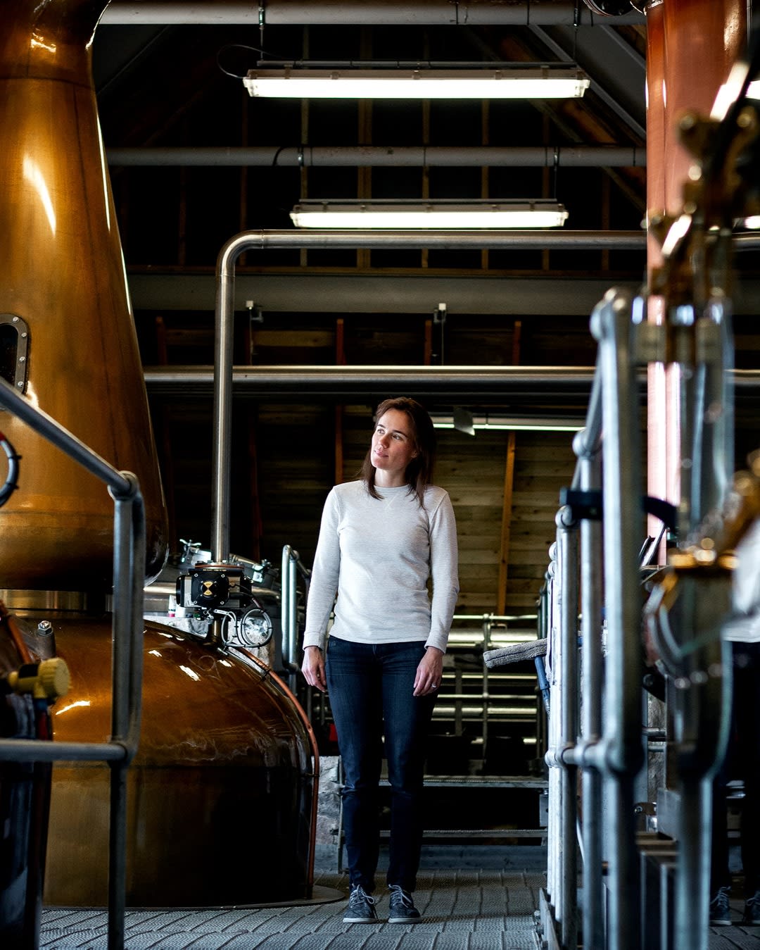 Annabel Thomas in the distillery Annabel Thomas in the distillery