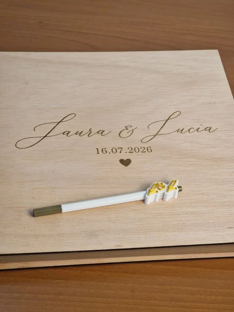 Libro de firmas de boda personalizado en madera y 3D