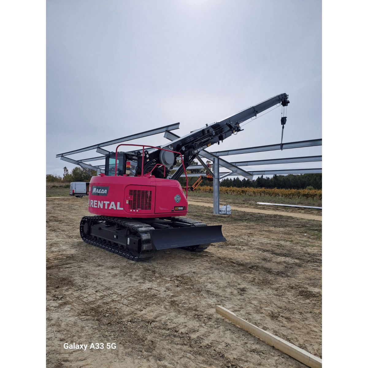 Grue sur chenille 19T Diesel 8T 26m Maeda CC1908