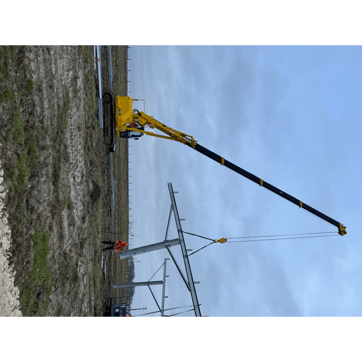 Grue sur chenille 14T Diesel 6T 22m Maeda CC1485