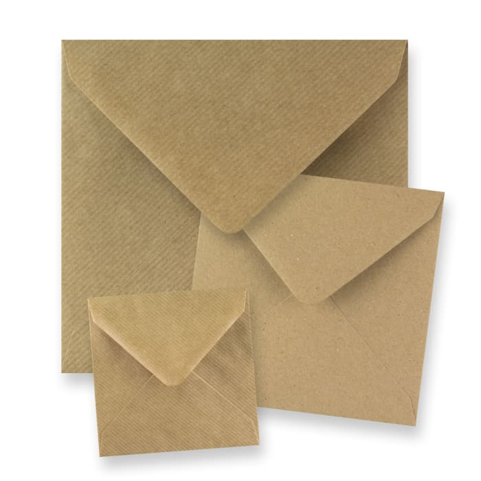 Envelopes quadrados kraft