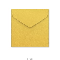 Sobre dorado con solapa de pico autoadhesiva de 155x155 mm