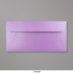 110x220 mm (DL) Pärlemorfärgat kuvert i lavendel