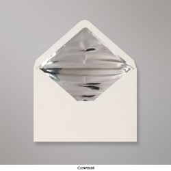 162x229 mm (C5) Busta Avorio Foderata con Carta in Lamina Argento