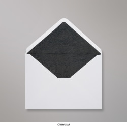 Envelope branco forrado com papel preto áspero 114x162 mm (C6)
