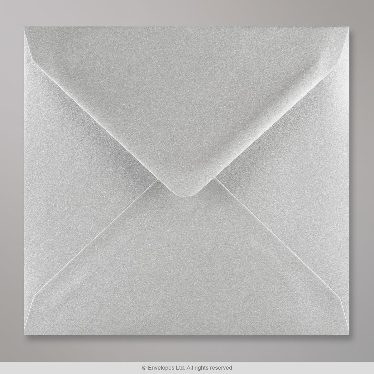 155x155 mm Metalliskt kuvert i silver 155x155 mm Metalliskt kuvert i silver