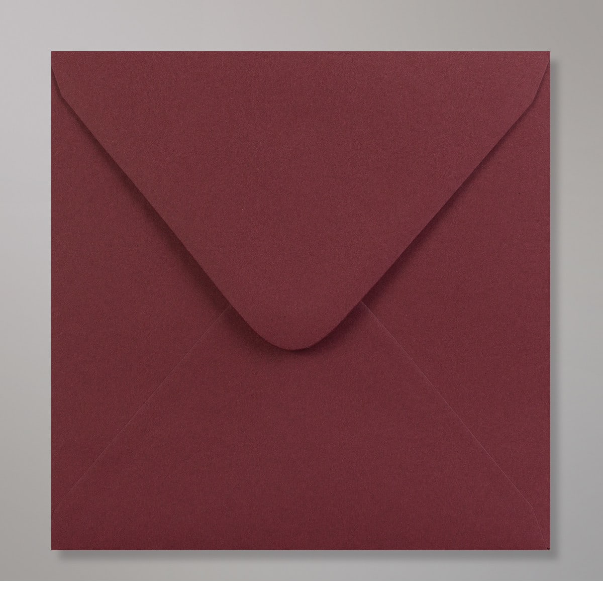 Enveloppe Clariana bordeaux 155x155 mm