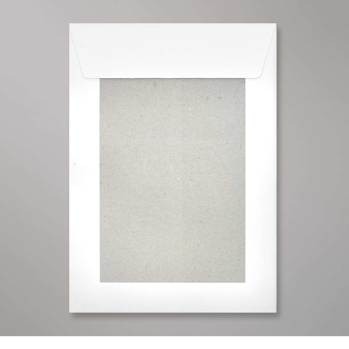 Enveloppe blanche- dos cartonné 267x216 mm