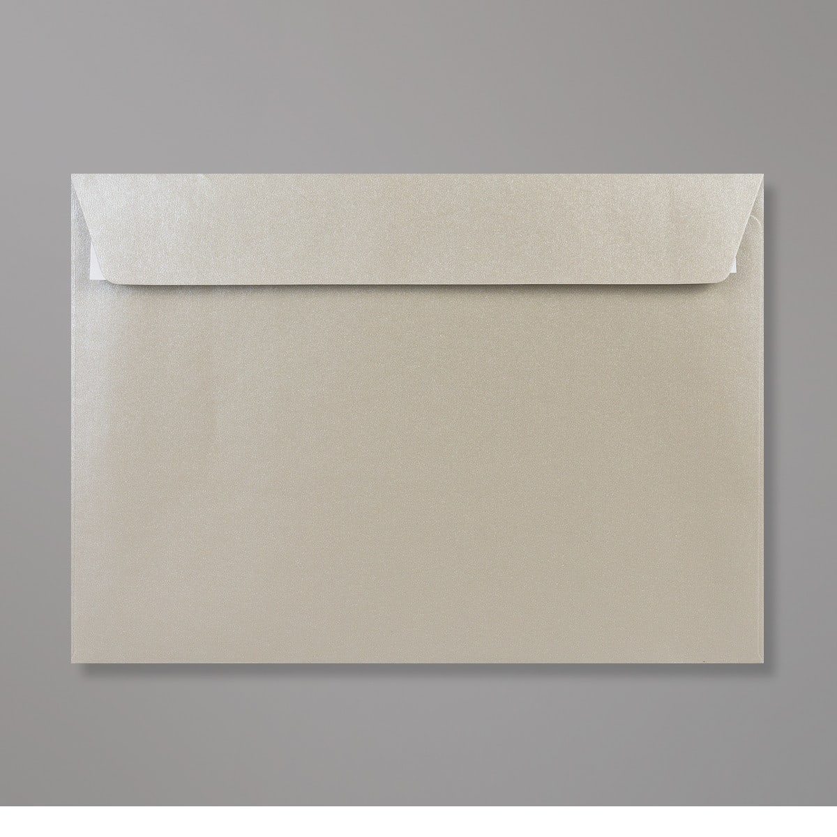 Enveloppe perlée argentée 162x229 mm (C5)