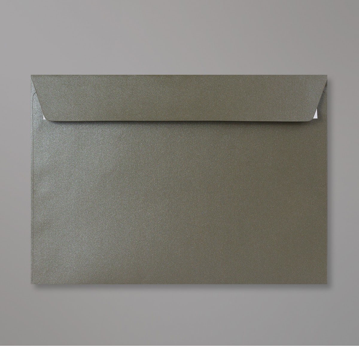 Enveloppe perlée taupe 162x229 mm (C5)