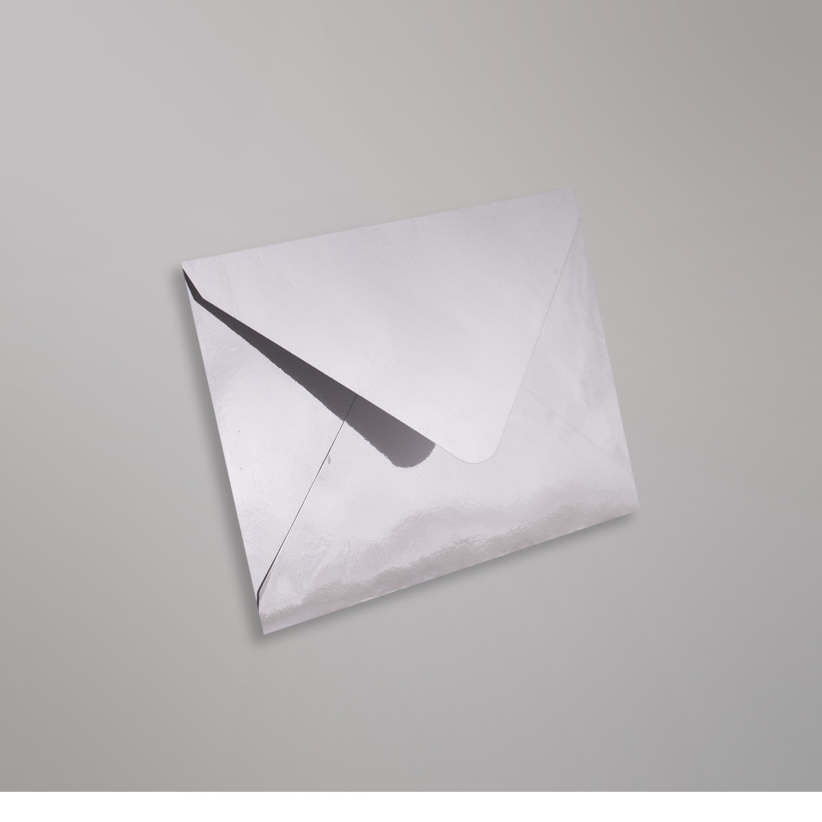 Enveloppe argent finition miroir 82x113 mm (C7)