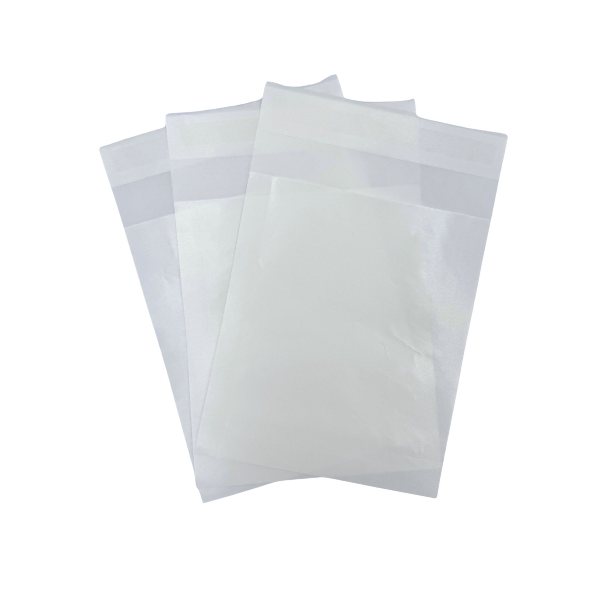 117 x 89mm Glassine Bags Peel & Seal 60gsm