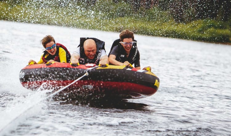 37,000 acres of wilderness and family togetherness, from Montana horseback riding, fly-fishing, river rafting to chuck wagon dinners 37,000 acres of wilderness and family togetherness, from Montana horseback riding, fly-fishing, river rafting to chuck wagon dinners