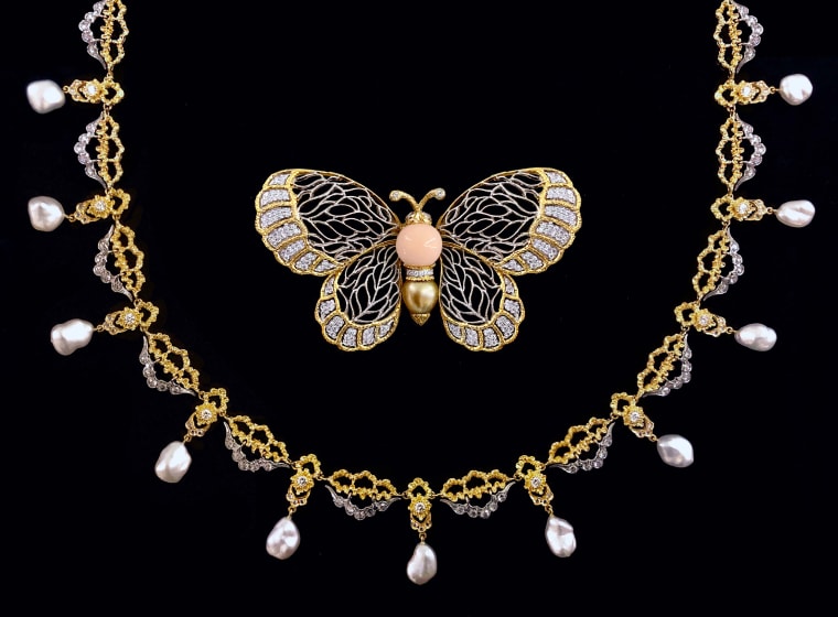 《Renaissance Style Pearl Necklace》雕金珍珠項鍊 | 賀澤珠寶 《Renaissance Style Pearl Necklace》雕金珍珠項鍊 | 賀澤珠寶