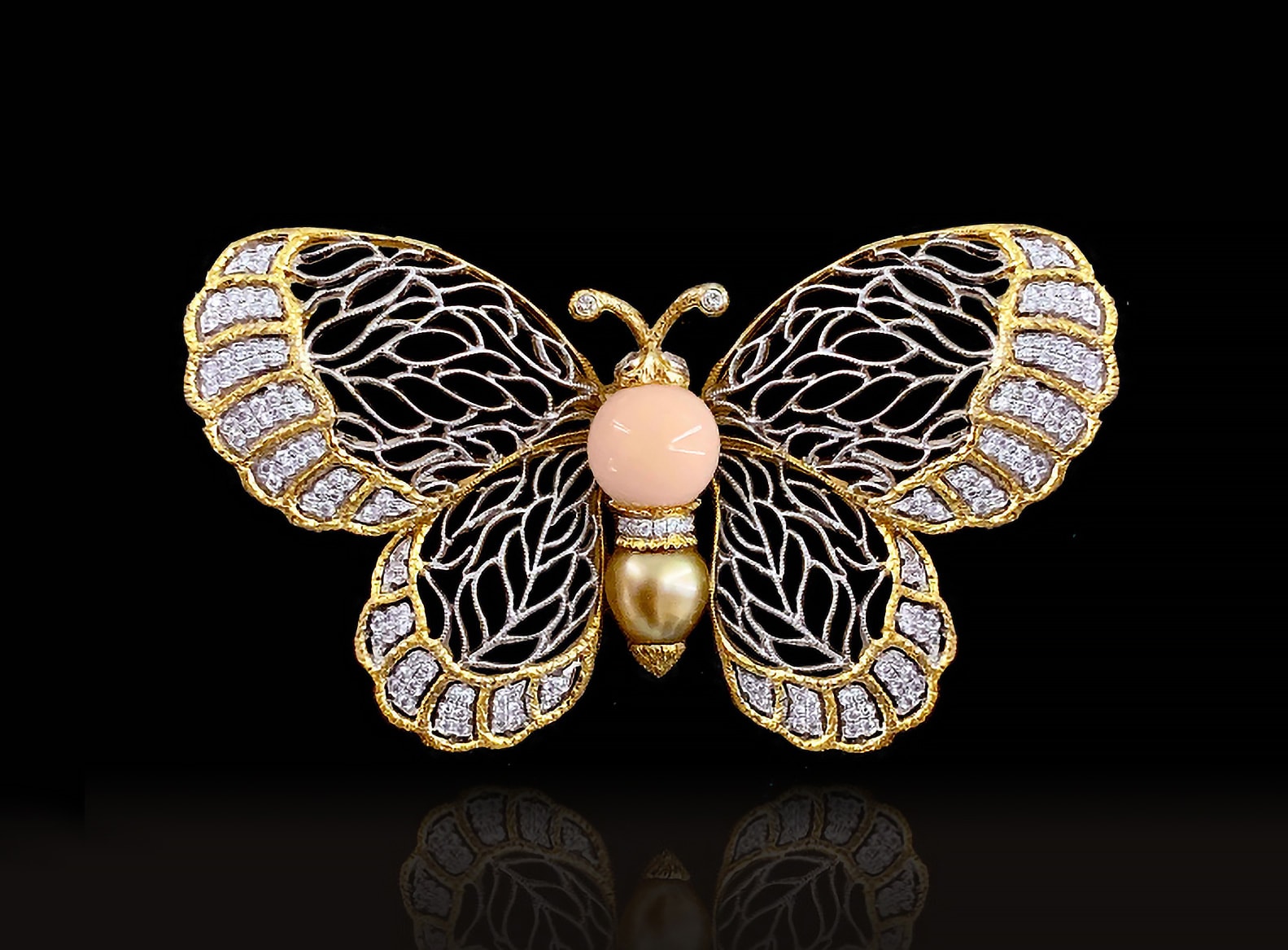 Renaissance Style Conch Pearl Diamond Brooch 雕金孔克珠別針 | 賀澤珠寶 Renaissance Style Conch Pearl Diamond Brooch 雕金孔克珠別針 | 賀澤珠寶