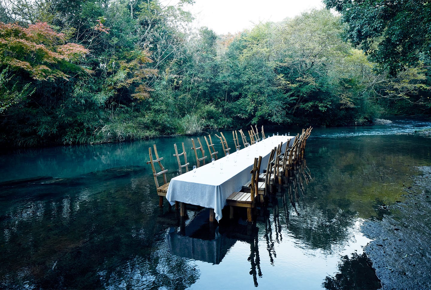 Tranquility reigns, open air baths and spas soothe the body, and the spectacular view over Mount Kirishima calms the spirit. TENKU no Mori(圖1)