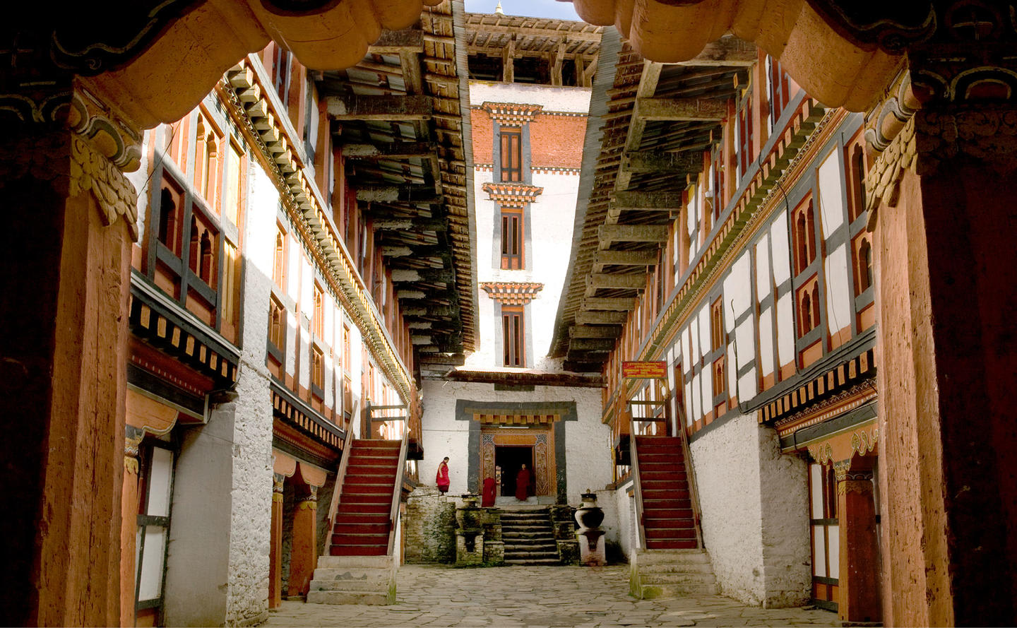 Experience the pristine, Buddhist heritage through monastery and ancient temples, Himalayan journey of Bhutan Kingdom.  Amankora(圖7)