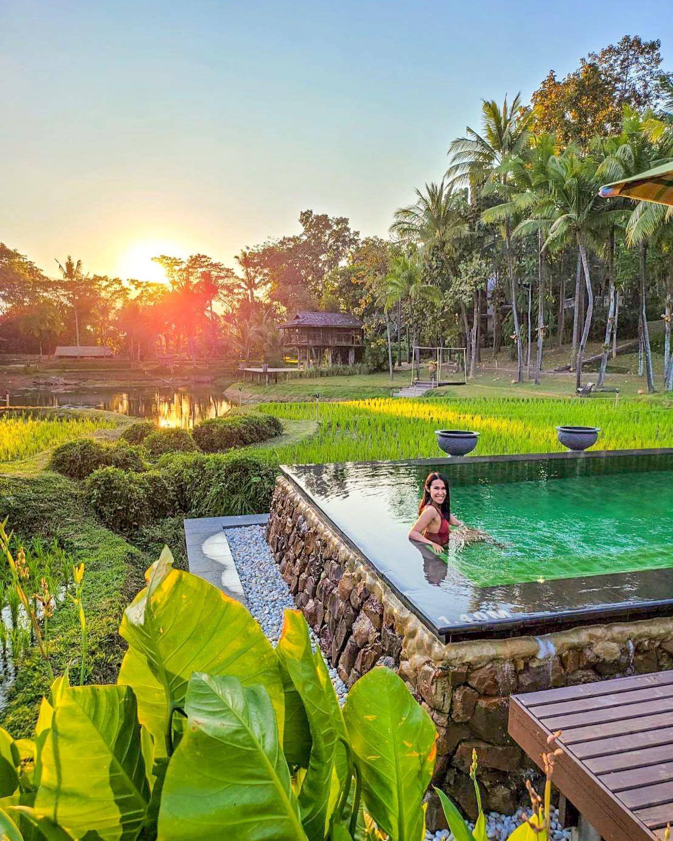 Rising above lush Ayung River Valley, accentuated by rice-bowl shaped pond as the portal to its architecture, ethereal energy awakens and soothes your mind and soul.  Sayan, Bali(圖8)