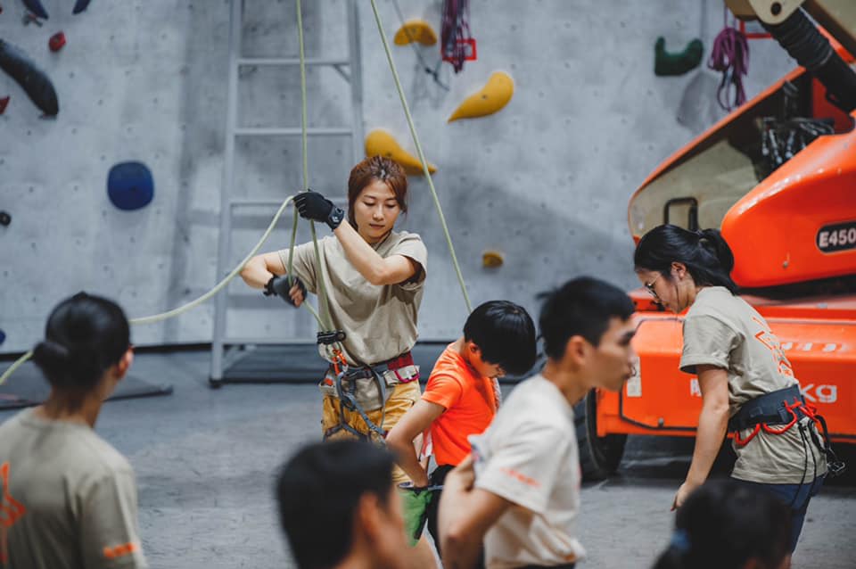 Olympic-size indoor rock climbing facility, adventurous and precious experience for families to share(圖5)