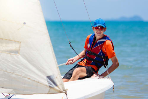 Experience the ocean, navigation, judgement, and team work learning with your kids.  Taipei Sailing Club, summer camp(圖2)