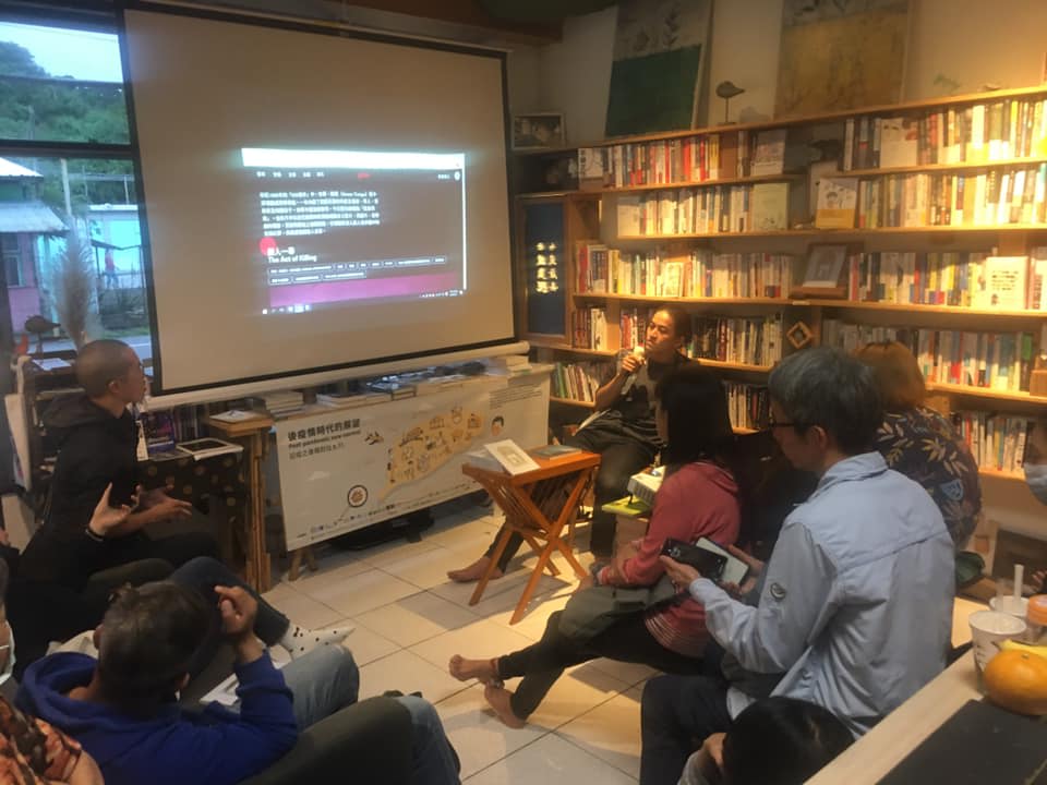 First book store in Kakacawan, store sitting in exchange for room to stay, and sharing of life stories and experiences with every visitor(圖10)