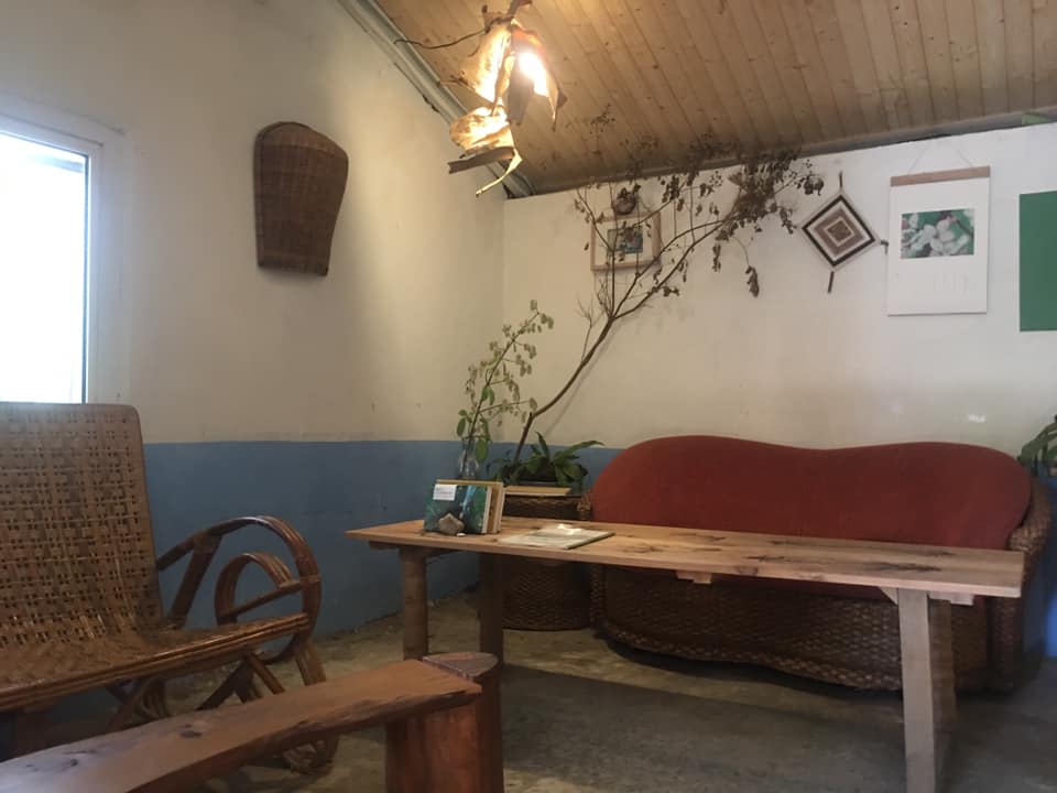 First book store in Kakacawan, store sitting in exchange for room to stay, and sharing of life stories and experiences with every visitor(圖9)