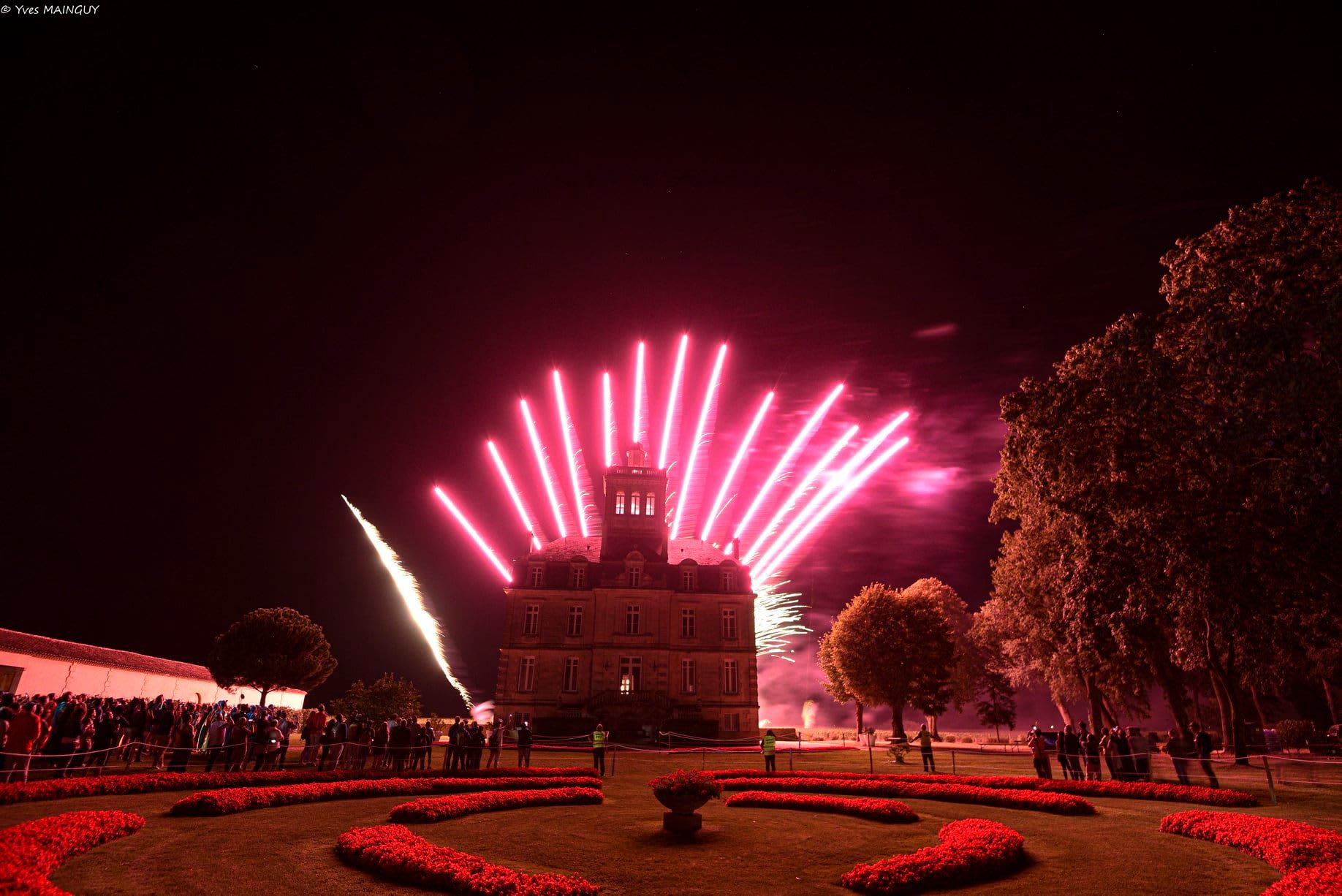 Running the world’s longest drinking race, Marathon du Médoc(圖13)