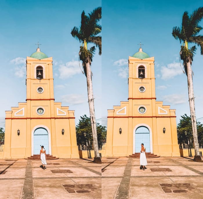 Dorfkirche in Viñales am Abend