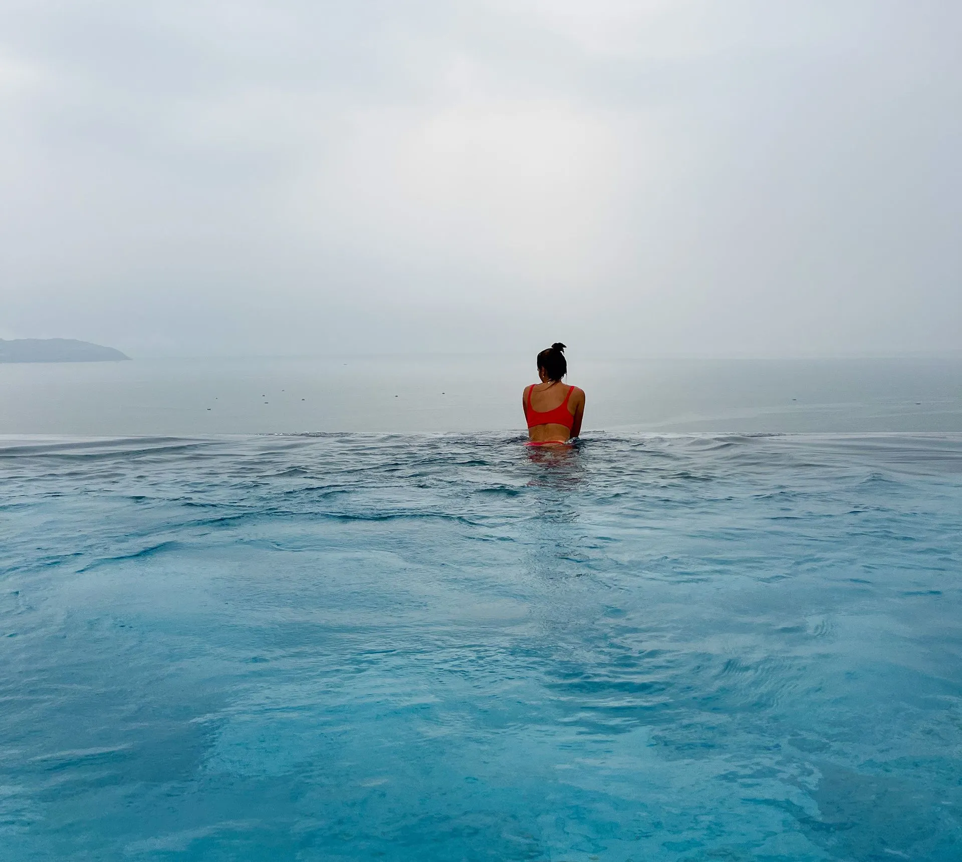 Chicland Danang Beach Hotel, Dachpool mit Meerblick